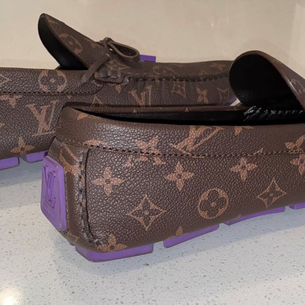 Louis Vuitton Driver Moccasin - Picture 3 of 6
